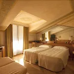 Hotel Sant\' Anna